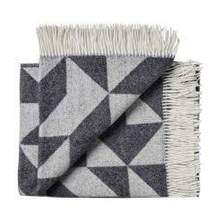 Plaid en laine gris anthracite 130x190 tendance scandinave Silkeborg 1711041-11