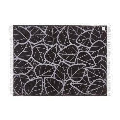 grand-plaid-gris-en-laine-a-motifs-feuilles-1261036-11