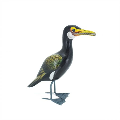 figurine de cormoran en bois