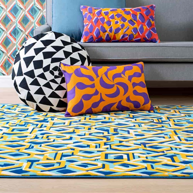 motifs géométriques et psychédéliques  intégrez les par touches sur des coussins, tapis ou papiers peints