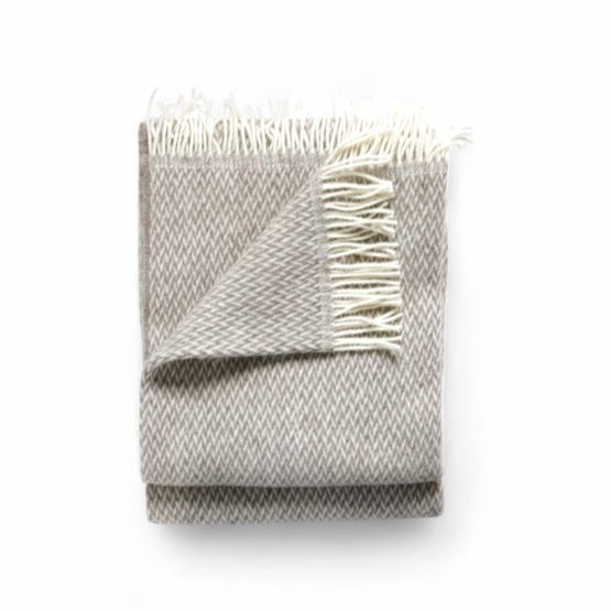 Plaid d'hiver 100% laine vierge 130 x 170 cm à franges