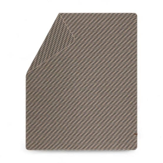 Plaid chaud gris en laine recyclée à chevrons