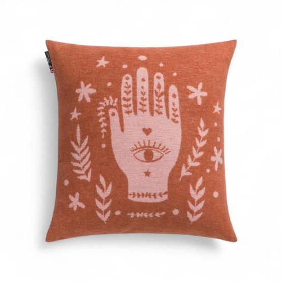 Coussin terracotta "Be youself" motif bohème en 40 x 40 cm