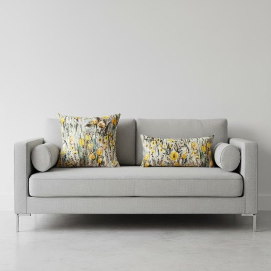 Coussin fleuri jaune en coton déhoussable de Lalie Design – Image 2