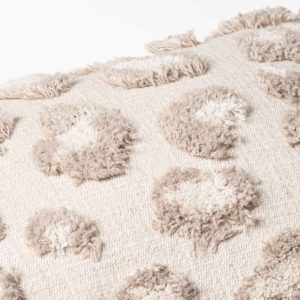 coussin-deco-leopard-beige-detail